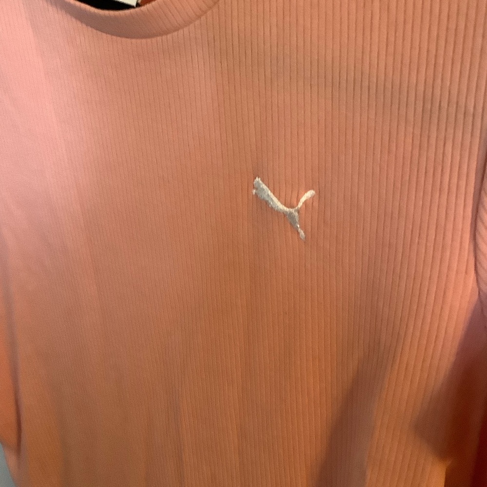 Puma Ribbed Crew Tee in Peach Pink - Picture 3 of 7